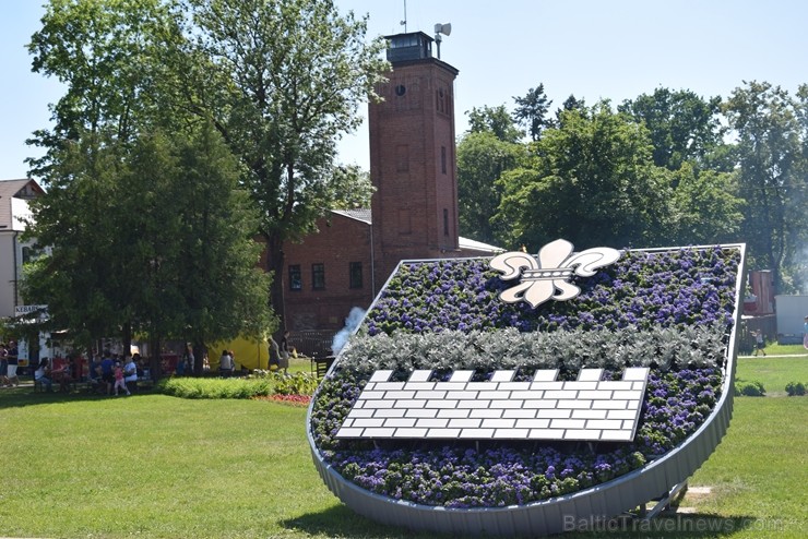 Ar skanīgiem koncertiem un košiem pasākumiem, kas apvieno visas pilsētas iedzīvotāju un ciemiņu paaudzes, Daugavpils pilsēta svin 744. Dzimšanas dienu Ar skanīgiem koncertiem un košiem pasākumiem, kas apvieno visas pilsētas iedzīvotāju un ciemiņu paaudzes, Daugavpils pilsēta svin 744. Dzimšanas dienu 256432