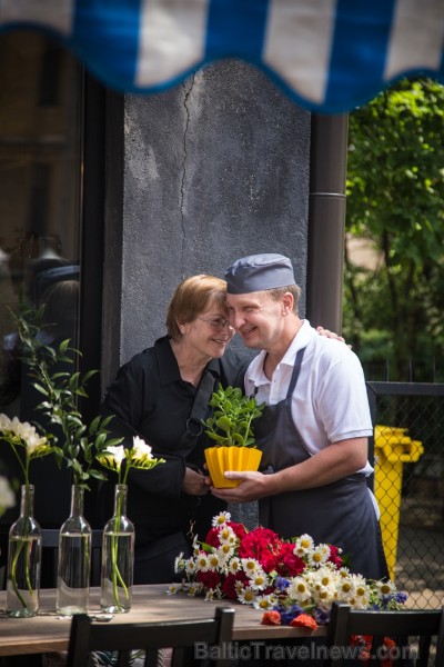 RB Cafe ir pirmā kafejnīca Baltijā, kur gandrīz visus procesus ar nelielu atbalstu veiks cilvēki ar funkcionāliem vai intelektuālās attīstības traucēj RB Cafe ir pirmā kafejnīca Baltijā, kur gandrīz visus procesus ar nelielu atbalstu veiks cilvēki ar funkcionāliem vai intelektuālās attīstības traucēj 256790