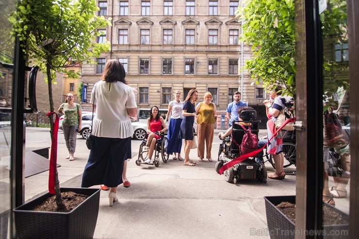 RB Cafe ir pirmā kafejnīca Baltijā, kur gandrīz visus procesus ar nelielu atbalstu veiks cilvēki ar funkcionāliem vai intelektuālās attīstības traucēj RB Cafe ir pirmā kafejnīca Baltijā, kur gandrīz visus procesus ar nelielu atbalstu veiks cilvēki ar funkcionāliem vai intelektuālās attīstības traucēj 256804