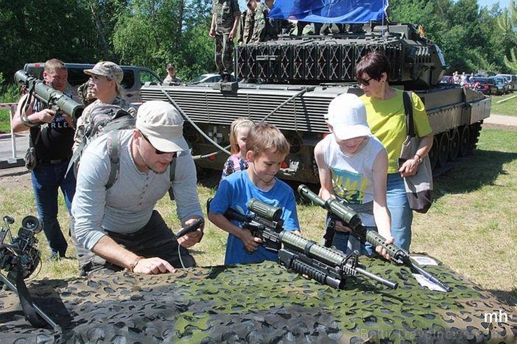 Karostas glābšanas biedrība Liepājā 7. - 9. jūnijā rīkoja līdz šim nebijušu pasākumu - KAROSTAS FESTIVĀLU Brīvības cīņu simtgadē... Karostas glābšanas biedrība Liepājā 7. - 9. jūnijā rīkoja līdz šim nebijušu pasākumu - KAROSTAS FESTIVĀLU Brīvības cīņu simtgadē... 256894
