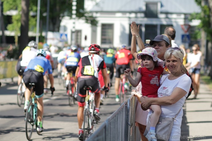 Jūrmalā norisinājās jau 9. Jūrmalas velomaratons, kas ir viens apmeklētākajiem velo pasākumiem Latvijā un pulcēja vairāk kā 2500 pasākuma apmeklētājus Jūrmalā norisinājās jau 9. Jūrmalas velomaratons, kas ir viens apmeklētākajiem velo pasākumiem Latvijā un pulcēja vairāk kā 2500 pasākuma apmeklētājus 256924