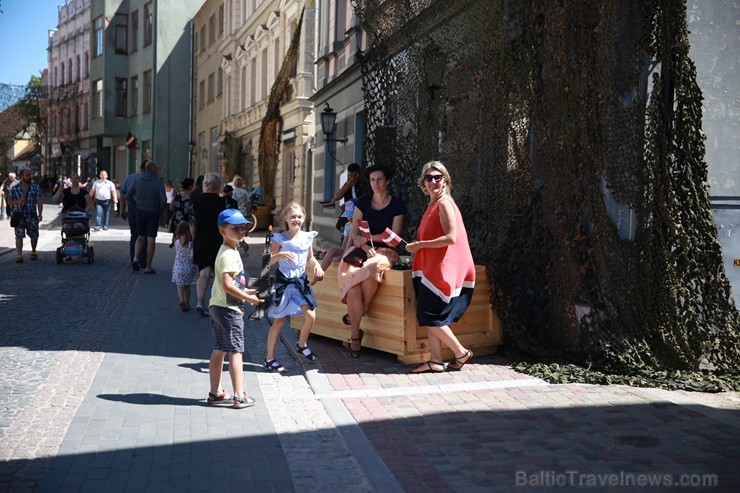 Cēsīs ar plašu pasākumu programmu 22.06.2019 svinēja Latvijas Uzvaras dienu, atceroties Cēsu kauju notikumus pirms 100 gadiem Cēsīs ar plašu pasākumu programmu 22.06.2019 svinēja Latvijas Uzvaras dienu, atceroties Cēsu kauju notikumus pirms 100 gadiem 257541