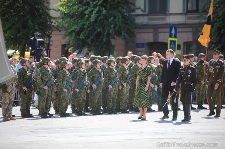 Pirms 100 gadiem Latvijas valsts pastāvēšana tika izcīnīta Neatkarības kara laikā, kad Ziemeļlatvijas frontes līnijā latviešu un igauņu karaspēki pie Pirms 100 gadiem Latvijas valsts pastāvēšana tika izcīnīta Neatkarības kara laikā, kad Ziemeļlatvijas frontes līnijā latviešu un igauņu karaspēki pie 257572