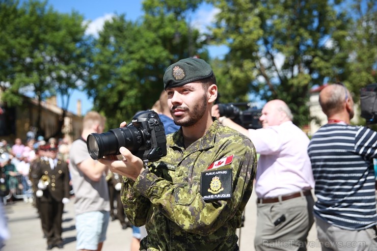 Pirms 100 gadiem Latvijas valsts pastāvēšana tika izcīnīta Neatkarības kara laikā, kad Ziemeļlatvijas frontes līnijā latviešu un igauņu karaspēki pie Pirms 100 gadiem Latvijas valsts pastāvēšana tika izcīnīta Neatkarības kara laikā, kad Ziemeļlatvijas frontes līnijā latviešu un igauņu karaspēki pie 257629