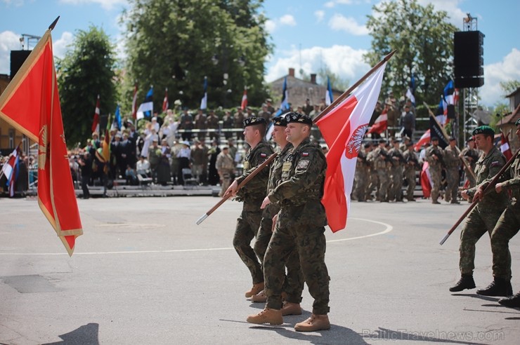 Pirms 100 gadiem Latvijas valsts pastāvēšana tika izcīnīta Neatkarības kara laikā, kad Ziemeļlatvijas frontes līnijā latviešu un igauņu karaspēki pie Pirms 100 gadiem Latvijas valsts pastāvēšana tika izcīnīta Neatkarības kara laikā, kad Ziemeļlatvijas frontes līnijā latviešu un igauņu karaspēki pie 257650