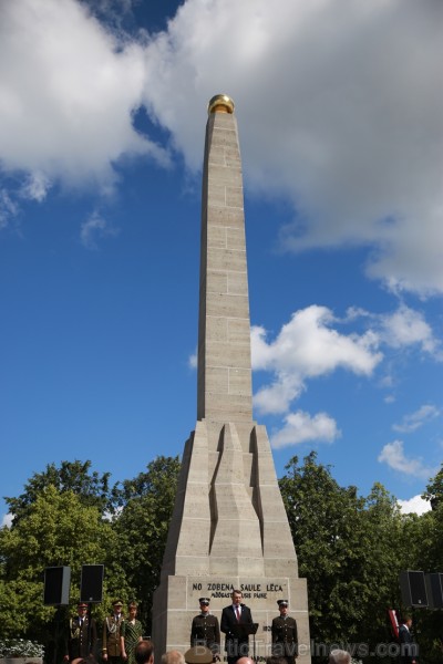 Pirms 100 gadiem Latvijas valsts pastāvēšana tika izcīnīta Neatkarības kara laikā, kad Ziemeļlatvijas frontes līnijā latviešu un igauņu karaspēki pie Pirms 100 gadiem Latvijas valsts pastāvēšana tika izcīnīta Neatkarības kara laikā, kad Ziemeļlatvijas frontes līnijā latviešu un igauņu karaspēki pie 257675