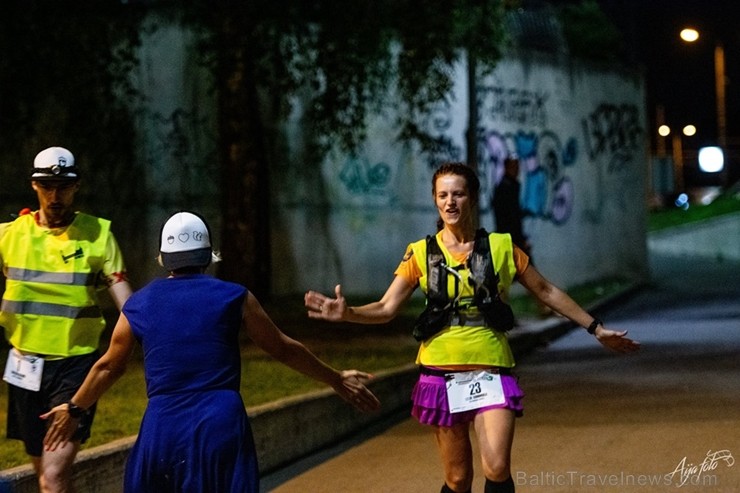 Vēsturiskais 107 km skrējiensoļojums Rīga - Valmiera šogad atzīmē 30 gadu jubileju. Pirmais skrējiens norisinājās 1989. gadā - trīs dienas pēc leģendā Vēsturiskais 107 km skrējiensoļojums Rīga - Valmiera šogad atzīmē 30 gadu jubileju. Pirmais skrējiens norisinājās 1989. gadā - trīs dienas pēc leģendā 257877