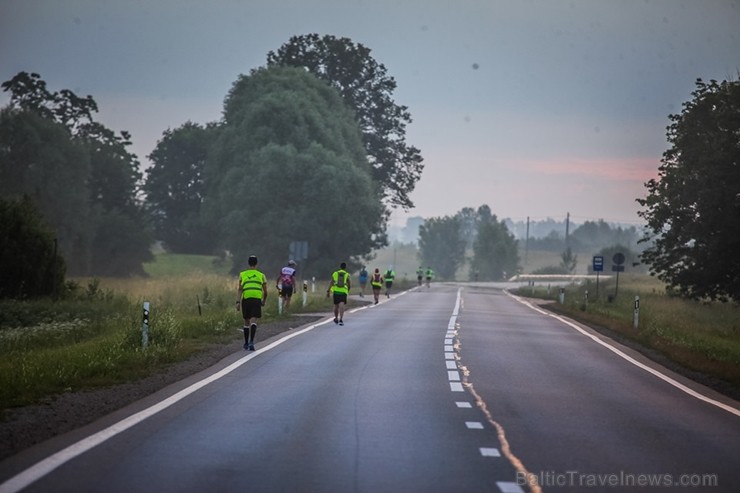 Vēsturiskais 107 km skrējiensoļojums Rīga - Valmiera šogad atzīmē 30 gadu jubileju. Pirmais skrējiens norisinājās 1989. gadā - trīs dienas pēc leģendā Vēsturiskais 107 km skrējiensoļojums Rīga - Valmiera šogad atzīmē 30 gadu jubileju. Pirmais skrējiens norisinājās 1989. gadā - trīs dienas pēc leģendā 257915