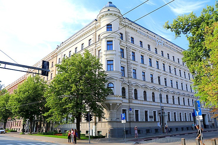 Rīgas 5 zvaigžņu viesnīcas restorāns «Snob» piedāvā izcilu un izsmalcinātu vasaras ēdienkarti 258041