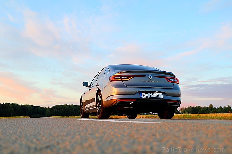 Travelnews.lv apceļo Latviju ar jauno «Renault Talisman» 259112