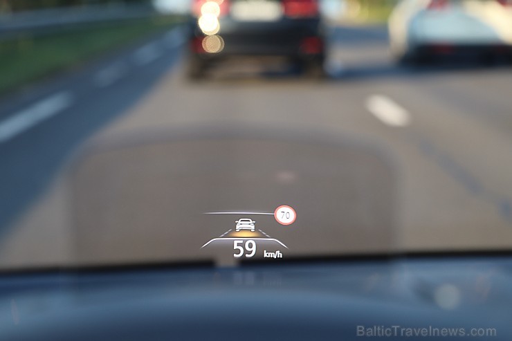 Travelnews.lv apceļo Latviju ar jauno «Renault Talisman» 259113