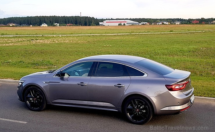 Travelnews.lv apceļo Latviju ar jauno «Renault Talisman» 259118