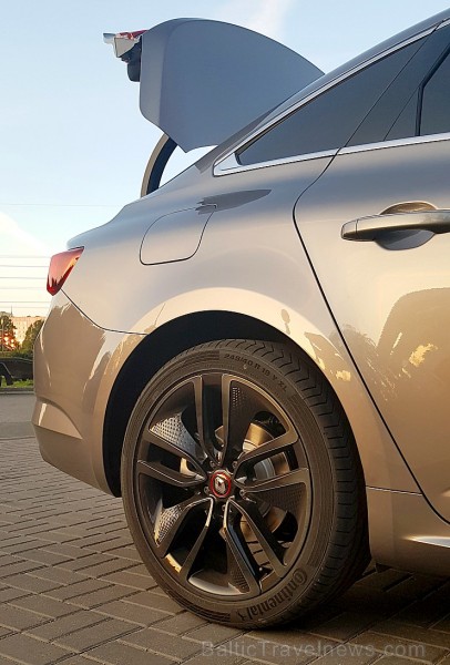 Travelnews.lv apceļo Latviju ar jauno «Renault Talisman» 259134