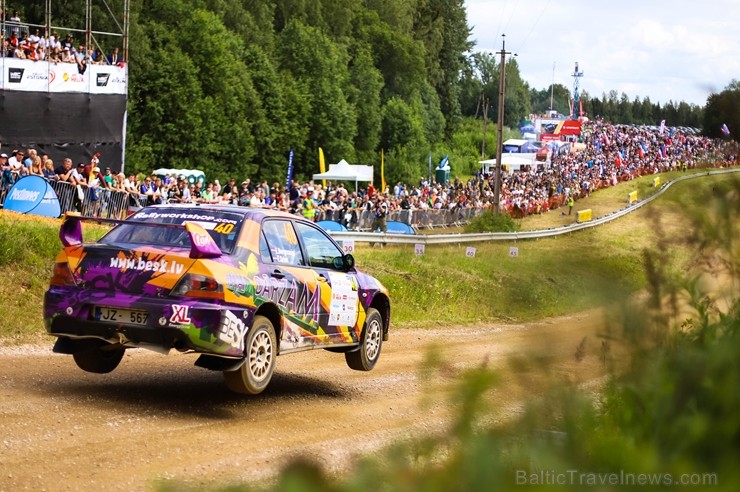 Piedāvājam interesantākos fotomirkļus no autorallija «Shell Helix Rally Estonia 2019». Foto: Gatis Smudzis Piedāvājam interesantākos fotomirkļus no autorallija «Shell Helix Rally Estonia 2019». Foto: Gatis Smudzis 259207