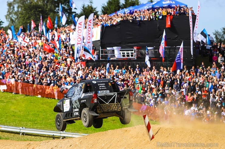 Piedāvājam interesantākos fotomirkļus no autorallija «Shell Helix Rally Estonia 2019». Foto: Gatis Smudzis Piedāvājam interesantākos fotomirkļus no autorallija «Shell Helix Rally Estonia 2019». Foto: Gatis Smudzis 259209