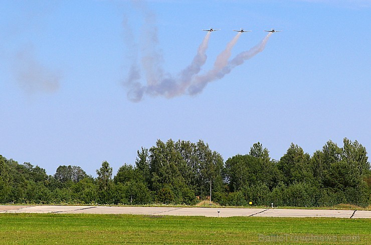 Tukumā 2019.gada 20. un 21.jūlijā kuplā skaitā pulcējas avio šova cienītāji uz «Wings Over Baltics Airshow 2019» Tukumā 2019.gada 20. un 21.jūlijā kuplā skaitā pulcējas avio šova cienītāji uz «Wings Over Baltics Airshow 2019» 259475