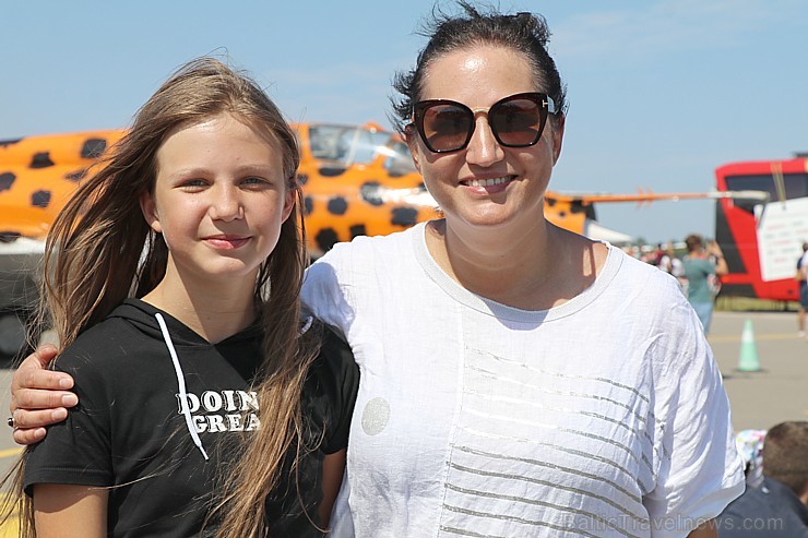Tukumā 2019.gada 20. un 21.jūlijā kuplā skaitā pulcējas avio šova cienītāji uz «Wings Over Baltics Airshow 2019» Tukumā 2019.gada 20. un 21.jūlijā kuplā skaitā pulcējas avio šova cienītāji uz «Wings Over Baltics Airshow 2019» 259487