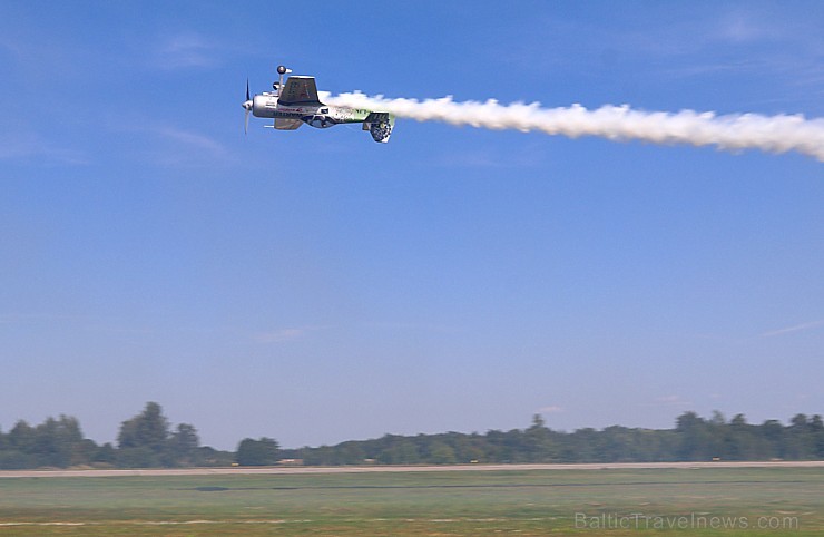 Tukumā 2019.gada 20. un 21.jūlijā kuplā skaitā pulcējas avio šova cienītāji uz «Wings Over Baltics Airshow 2019» Tukumā 2019.gada 20. un 21.jūlijā kuplā skaitā pulcējas avio šova cienītāji uz «Wings Over Baltics Airshow 2019» 259497