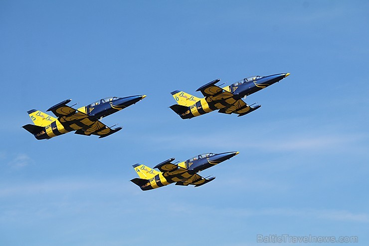 Tukumā 2019.gada 20. un 21.jūlijā kuplā skaitā pulcējas avio šova cienītāji uz «Wings Over Baltics Airshow 2019» Tukumā 2019.gada 20. un 21.jūlijā kuplā skaitā pulcējas avio šova cienītāji uz «Wings Over Baltics Airshow 2019» 259512