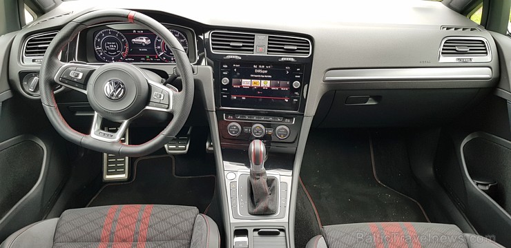 Travelnews.lv apceļo Latviju ar jauno un jaudīgo «VW Golf GTI TRC» 260988