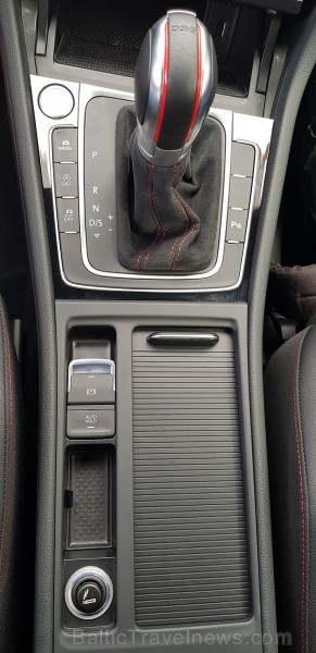 Travelnews.lv apceļo Latviju ar jauno un jaudīgo «VW Golf GTI TRC» 260990
