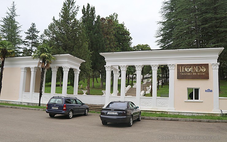 Travelnews.lv nakšņo viesnīcā «Legends Tskaltubo Spa Resort» Kutaisi pilsētas tuvumā. Atbalsta: Georgia.travel Travelnews.lv nakšņo viesnīcā «Legends Tskaltubo Spa Resort» Kutaisi pilsētas tuvumā. Atbalsta: Georgia.travel 261367