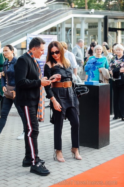 Dzintaru koncertzālē Jūrmalā Balkānu enerģija ar pozitīvu emociju vilni pārņēma visus festivāla Dzintaru koncertzālē Jūrmalā Balkānu enerģija ar pozitīvu emociju vilni pārņēma visus festivāla