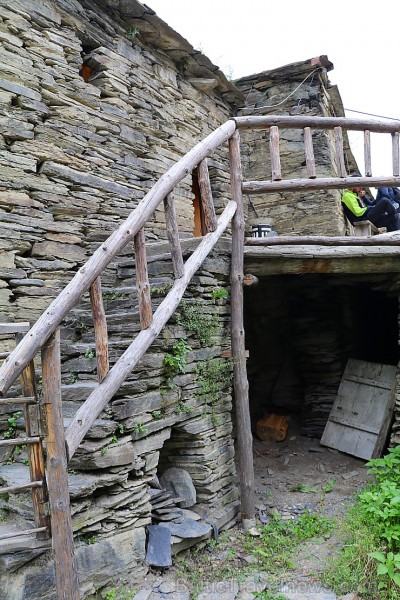 Travelnews.lv iepazīst UNESCO Pasaules mantojuma kandidātu - Šatili viduslaiku cietoksni. Atbalsta: Georgia.Travel Travelnews.lv iepazīst UNESCO Pasaules mantojuma kandidātu - Šatili viduslaiku cietoksni. Atbalsta: Georgia.Travel 263216