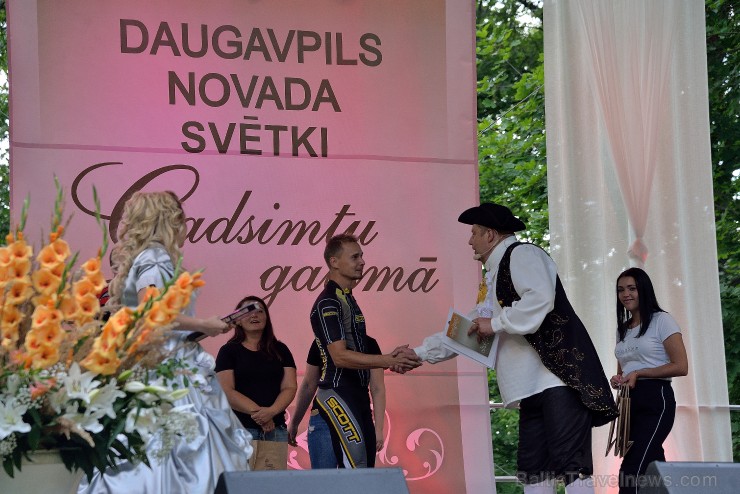 Ar spilgtām emocijām un neaizmirstamiem iespaidiem Daugavpils novada svētku ietvaros, pirmo reizi aizritēja pirmais Tūrisma rallijs 
