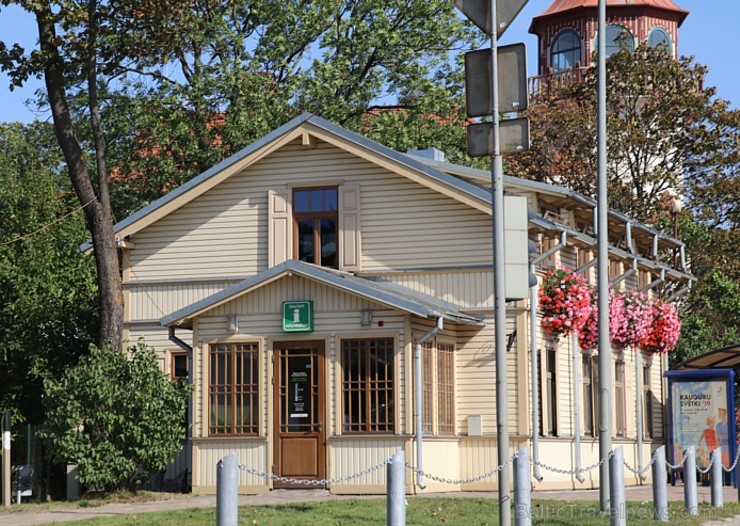 Jūrmala 1.septembri sagaida ar saulainu un labi apmeklētu pludmali 264028