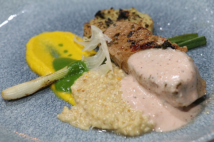 Latvijas populārākie šefpavāri izstādē «Riga Food 2019» cīnās par Latvijas labākā meistarpavāra titulu Latvijas populārākie šefpavāri izstādē «Riga Food 2019» cīnās par Latvijas labākā meistarpavāra titulu 264478
