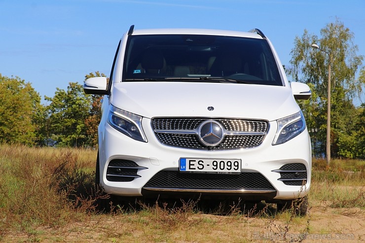 Travelnews.lv apceļo Latviju ar jauno biznesa klases mikroautobusu «Mercedes-Benz V-Klase» 265035