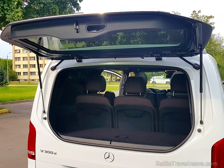 Travelnews.lv apceļo Latviju ar jauno biznesa klases mikroautobusu «Mercedes-Benz V-Klase» 265049