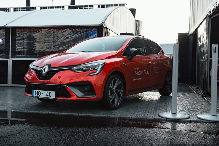 Travelnews.lv ar «Renault Mūsa Motors Rīga» atbalstu iepazīst Pasaules rallijkrosa čempionāta aizkulises Latvijā. Foto: Toms Svilāns 265739