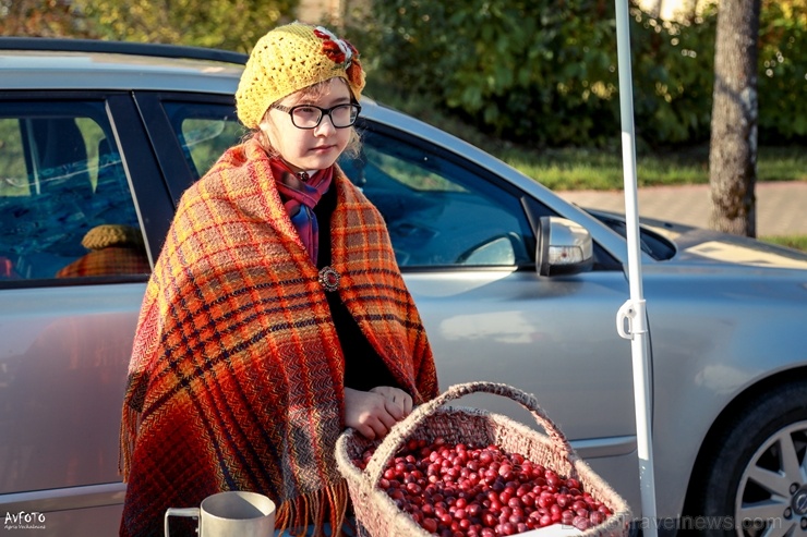 Madonas Saieta laukumā un tuvākajā apkārtnē notika tradicionālais rudens gadatirgus Madonas Saieta laukumā un tuvākajā apkārtnē notika tradicionālais rudens gadatirgus