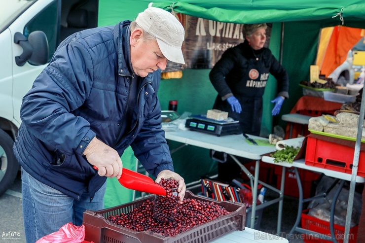 Madonas Saieta laukumā un tuvākajā apkārtnē notika tradicionālais rudens gadatirgus Madonas Saieta laukumā un tuvākajā apkārtnē notika tradicionālais rudens gadatirgus