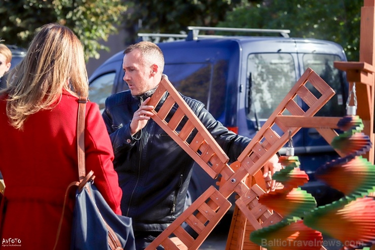 Madonas Saieta laukumā un tuvākajā apkārtnē notika tradicionālais rudens gadatirgus Madonas Saieta laukumā un tuvākajā apkārtnē notika tradicionālais rudens gadatirgus