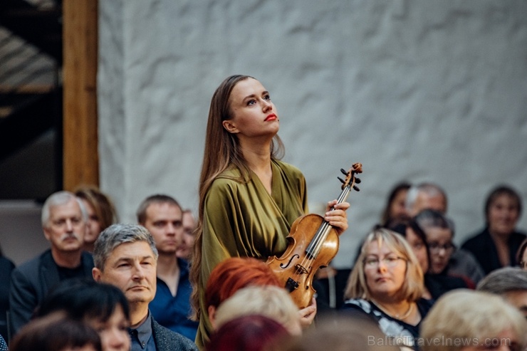 Rūmenes muižā, atzīmējot atjaunošanas 10 gadu jubileju, atklāj jaunu kultūras un svinību telpu KŪTS Rūmenes muižā, atzīmējot atjaunošanas 10 gadu jubileju, atklāj jaunu kultūras un svinību telpu KŪTS 267538