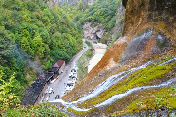 Travelnews.lv apmeklē tūristu iecienīto Čegemas ūdenskritumus Kabarda-Balkārija republikā. Atbalsta: Magtur Travelnews.lv apmeklē tūristu iecienīto Čegemas ūdenskritumus Kabarda-Balkārija republikā. Atbalsta: Magtur 268167