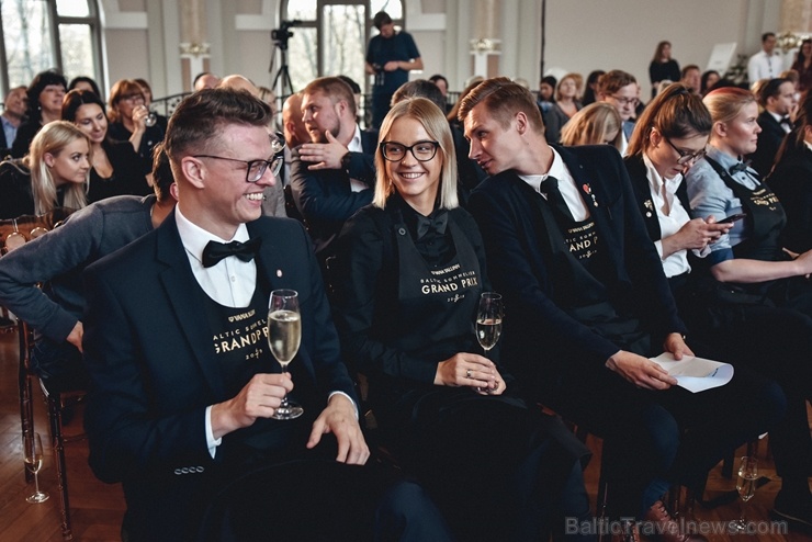 Rīgā norisinājās Baltijas labāko vīnziņu konkurss Vana Tallinn Grand Prix 2019, kurā par labākā vīnziņa un labākā jaunā vīnziņa titulu cīnījās pretend Rīgā norisinājās Baltijas labāko vīnziņu konkurss Vana Tallinn Grand Prix 2019, kurā par labākā vīnziņa un labākā jaunā vīnziņa titulu cīnījās pretend 268886