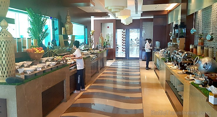 AAE viesnīca «Oceanic Khorfakkan Resort & Spa» Omānas jūras līča piekrastē. Atbalsta: VisitSharjah.com un Novatours.lv 269195