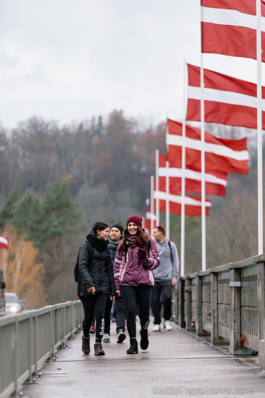Spītējot drēgnajam un lietainajam laikam, Siguldas Spītējot drēgnajam un lietainajam laikam, Siguldas