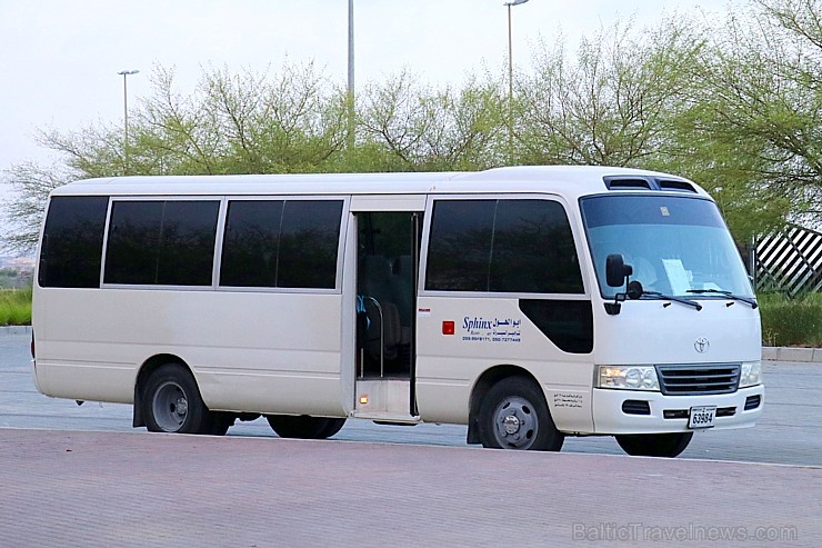 Travelnews.lv piedāvā fotomirkļus no ceļojuma autobusa loga Šārdžas emirātos. Atbalsta: VisitSharjah.com un Novatours.lv Travelnews.lv piedāvā fotomirkļus no ceļojuma autobusa loga Šārdžas emirātos. Atbalsta: VisitSharjah.com un Novatours.lv 269792