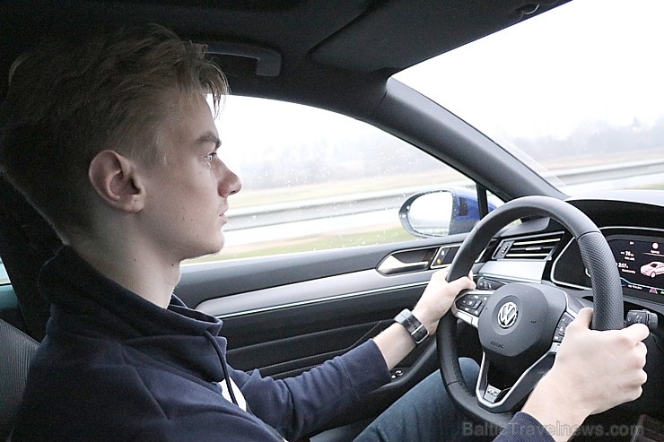 Travelnews.lv apceļo Pierīgas reģionu ar jauno «Volkswagen Passat Limo»  «Volkswagen Passat Limo» 270008
