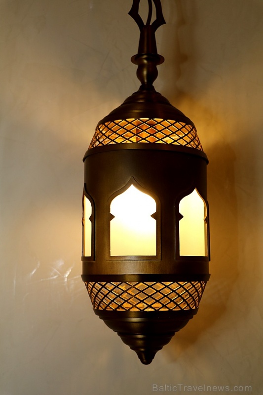 Tuksnesī apmeklējam un pusdienojam Šārdžas emirātu viesnīcā «Al Badayer Oasis», kas pieder emirāta īpašo naktsmītņu kolekcijai «Mysk Sharjah Collecti Tuksnesī apmeklējam un pusdienojam Šārdžas emirātu viesnīcā «Al Badayer Oasis», kas pieder emirāta īpašo naktsmītņu kolekcijai «Mysk Sharjah Collecti 270377