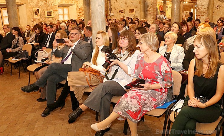 Iepazīsti «Latgales tūrisma gada balva 2019» uzvarētājus, kurus sveica 8.11.2019 Latgales tūrisma konferencē, Krāslavā Iepazīsti «Latgales tūrisma gada balva 2019» uzvarētājus, kurus sveica 8.11.2019 Latgales tūrisma konferencē, Krāslavā 270569