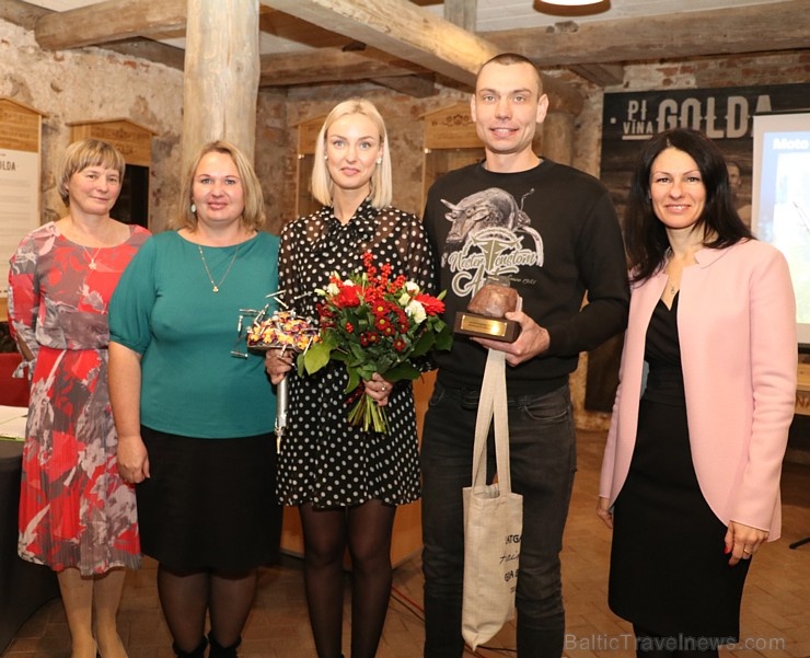 Iepazīsti «Latgales tūrisma gada balva 2019» uzvarētājus, kurus sveica 8.11.2019 Latgales tūrisma konferencē, Krāslavā Iepazīsti «Latgales tūrisma gada balva 2019» uzvarētājus, kurus sveica 8.11.2019 Latgales tūrisma konferencē, Krāslavā 270589