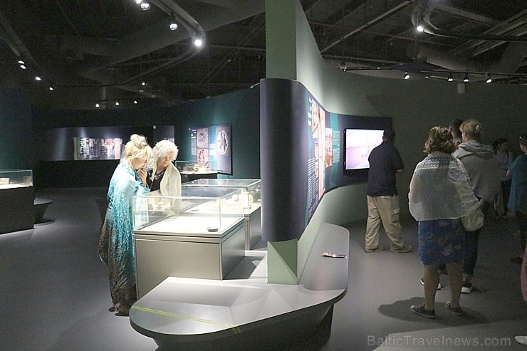 Travelnews.lv apmeklē arheoloģisko centru «Mleiha Archaeological Centre» Malehā. Atbalsta: VisitSharjah.com un Novatours.lv Travelnews.lv apmeklē arheoloģisko centru «Mleiha Archaeological Centre» Malehā. Atbalsta: VisitSharjah.com un Novatours.lv 270633