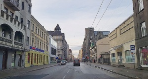 52