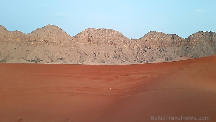Travelnews.lv iepazīst Šārdžas emirāta tuksneša dzīvi izbraucienā ar apvidus spēkratu, Atbalsta: VisitSharjah.com un Novatours.lv Travelnews.lv iepazīst Šārdžas emirāta tuksneša dzīvi izbraucienā ar apvidus spēkratu, Atbalsta: VisitSharjah.com un Novatours.lv 270791
